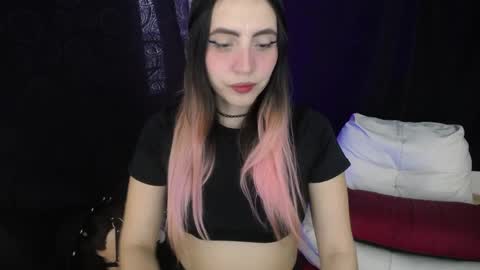 Snapshot of _sofiapink chatting on 05-23-26, 07:40 Sofia online show from 05-23-26, 07:40