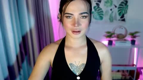 Snapshot of _sophie_69 chatting on 10-10-25, 10:14 _sophie_69 online show from 10-10-25, 10:14