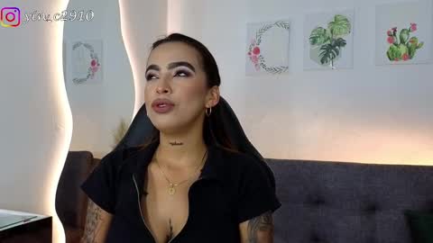 Snapshot of _sophiebrown__ chatting on 12-04-24, 10:08 Andrea  The Next Stream  Wednesday online show from 12-04-24, 10:08