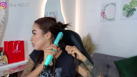 Snapshot of _sophiebrown__ chatting on 01-13-25, 01:02 Andrea  The Next Stream  Wednesday online show from 01-13-25, 01:02