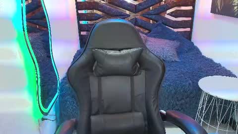 Sophie  online show from 07-25-26, 07:44