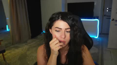 Sophy online show from 02-02-25, 11:42