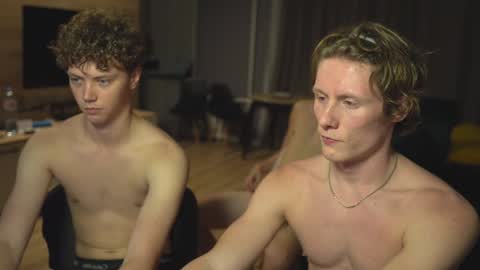 OLIVERpvt is open online show from 01-15-25, 04:11