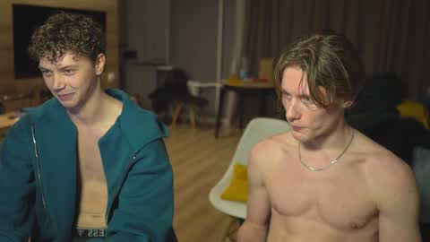 OLIVERpvt is open online show from 01-28-25, 04:08