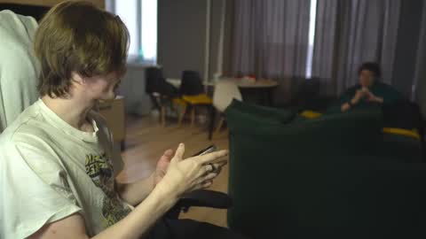 OLIVERpvt is open online show from 02-27-25, 12:13