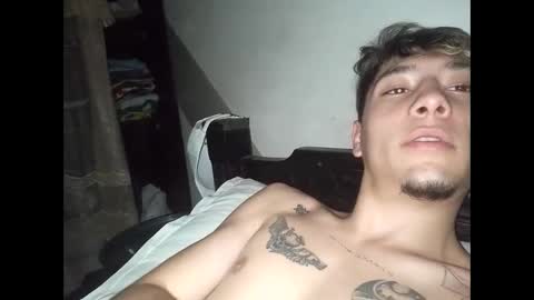 Snapshot of _spider_dick_ chatting on 12-09-24, 09:28 Alejandro Pinzon online show from 12-09-24, 09:28