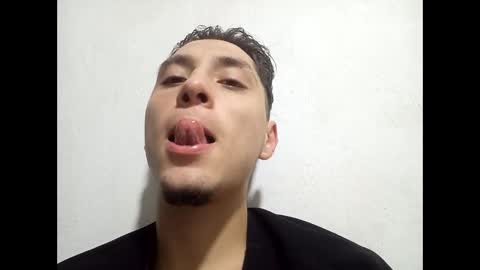 Snapshot of _spider_dick_ chatting on 02-03-25, 03:42 Alejandro Pinzon online show from 02-03-25, 03:42
