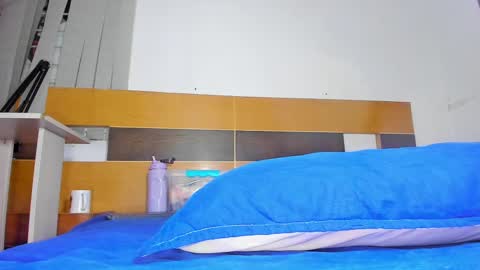 susy online show from 02-11-25, 11:54