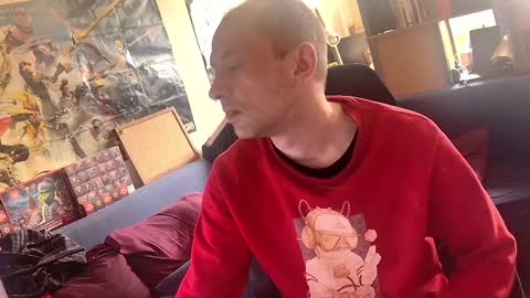 Snapshot of _svenerd_____ chatting on 04-10-26, 11:48 _svenerd_____ online show from 04-10-26, 11:48