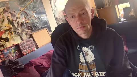 Snapshot of _svenerd_____ chatting on 04-13-26, 09:59 _svenerd_____ online show from 04-13-26, 09:59