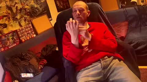 Snapshot of _svenerd_____ chatting on 04-18-26, 10:21 _svenerd_____ online show from 04-18-26, 10:21