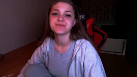 Mari online show from 04-14-26, 02:01