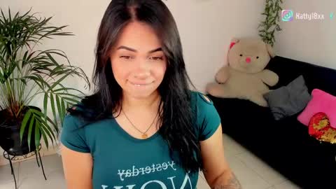 Snapshot of _sweet_kitty1 chatting on 05-22-26, 01:39 online show from 05-22-26, 01:39