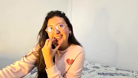 _sweet_melodyy online show from 05-26-26, 09:55