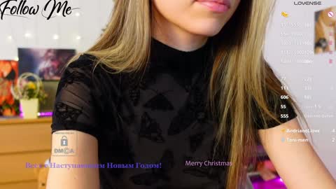Snapshot of _sweetcams_ chatting on 12-27-24, 09:28 Dasha  online show from 12-27-24, 09:28