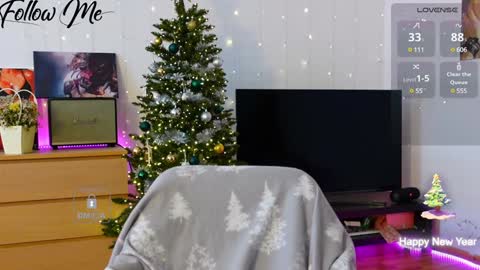 Snapshot of _sweetcams_ chatting on 01-20-25, 07:47 Dasha  online show from 01-20-25, 07:47