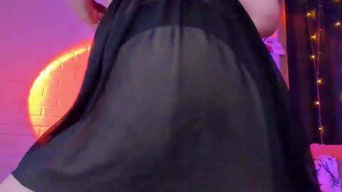 _sweetiemary_ online show from 12-03-25, 08:29