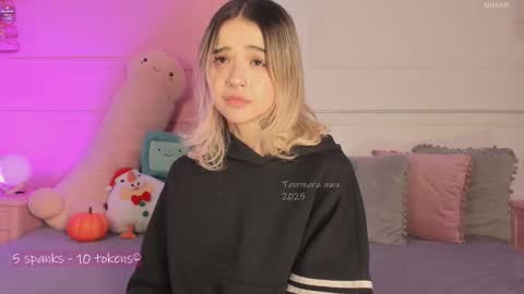 _tammarra_ online show from 11-25-25, 12:27