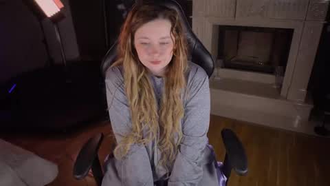 MIRA online show from 04-12-26, 05:34