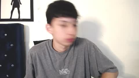 Snapshot of _thomas_hot_ chatting on 11-04-25, 03:49 Thomas online show from 11-04-25, 03:49