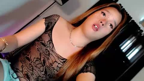 Iam Alex online show from 12-22-25, 06:32