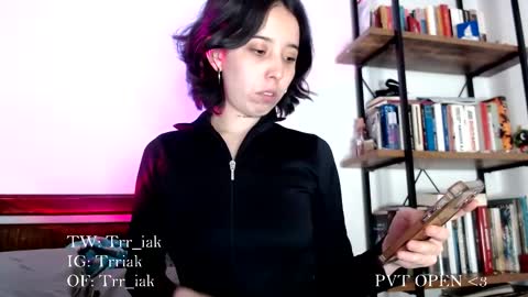 Snapshot of _trriak_ chatting on 11-24-25, 10:53 luna online show from 11-24-25, 10:53