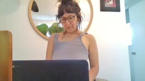 _tutti_frutti_ online show from 05-16-26, 09:13