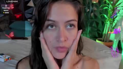 _valentina_69 online show from 12-10-24, 06:54