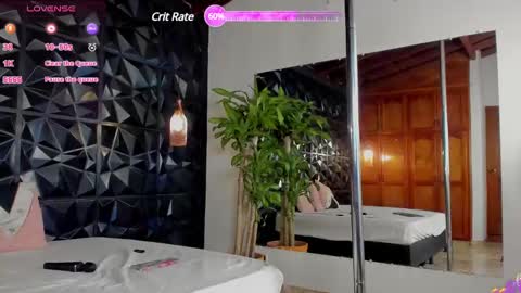 _valentina_69 online show from 02-05-25, 03:13