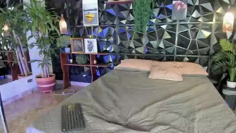 _valentina_69 online show from 09-27-25, 02:27