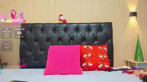 Veronica  online show from 12-18-25, 05:13