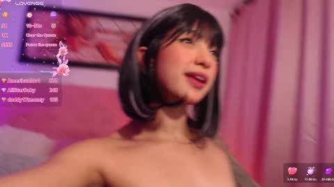 Snapshot of _victoria_florez chatting on 02-01-25, 01:34 VICTORIA online show from 02-01-25, 01:34