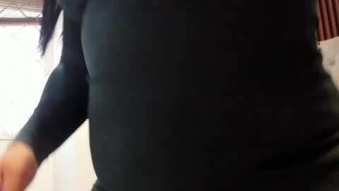 _victorialee online show from 04-17-26, 11:46