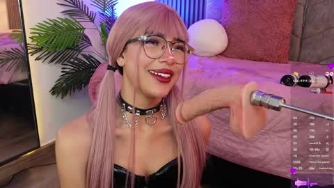Snapshot of _viollettenoir_ chatting on 05-29-26, 09:24 online show from 05-29-26, 09:24