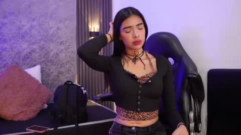   online show from 07-30-26, 07:13