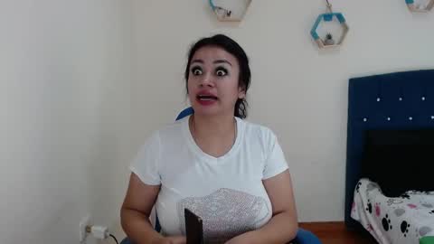 Victoria online show from 03-03-25, 02:36