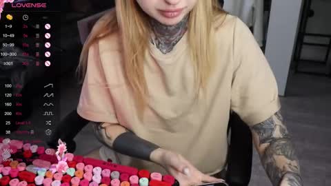 Alis online show from 03-27-26, 09:42