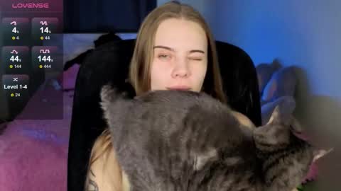 Vera online show from 09-22-25, 12:07