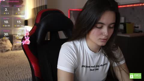 Snapshot of _whoareu_ chatting on 01-18-25, 03:16 Kristina online show from 01-18-25, 03:16
