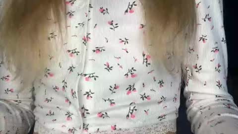 _wide_eyed_ online show from 01-06-26, 07:17