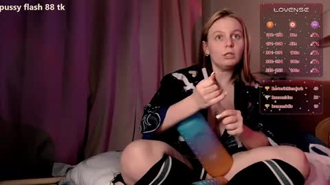 Snapshot of _wikki_ chatting on 01-15-25, 12:47 Tory lavender - MV online show from 01-15-25, 12:47