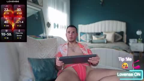 Sebastian online show from 11-15-25, 06:37