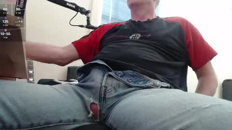 Snapshot of _xxrockstarloverxx_ chatting on 04-26-26, 09:45 _xxrockstarloverxx_ online show from 04-26-26, 09:45
