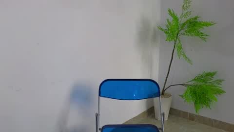Snapshot of _your_love chatting on 06-26-26, 11:42 Niki online show from 06-26-26, 11:42