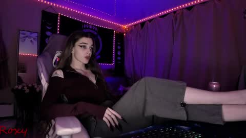 Roxy online show from 04-20-26, 04:10