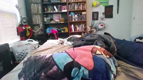 Snapshot of a_bored_dragon chatting on 03-12-25, 06:33 A Bored Dragon online show from 03-12-25, 06:33