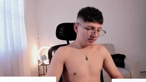 a_lejandro08 online show from 07-22-26, 11:35