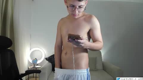 a_lejandro08 online show from 07-27-26, 12:28