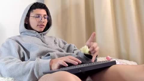 alejo online show from 02-09-25, 09:16