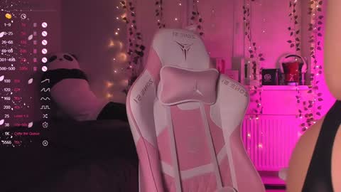 Snapshot of a_nice chatting on 02-03-25, 10:32 Anice online show from 02-03-25, 10:32